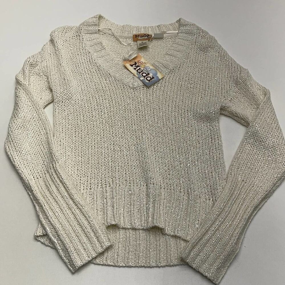 MUDD Womens Medium Cream Sparkle V Neck Sweater